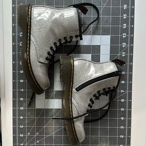 Dr. Martens Girls Size 1